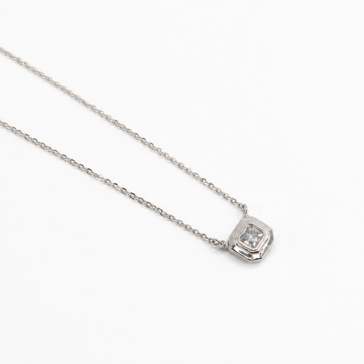 Lumina Necklace